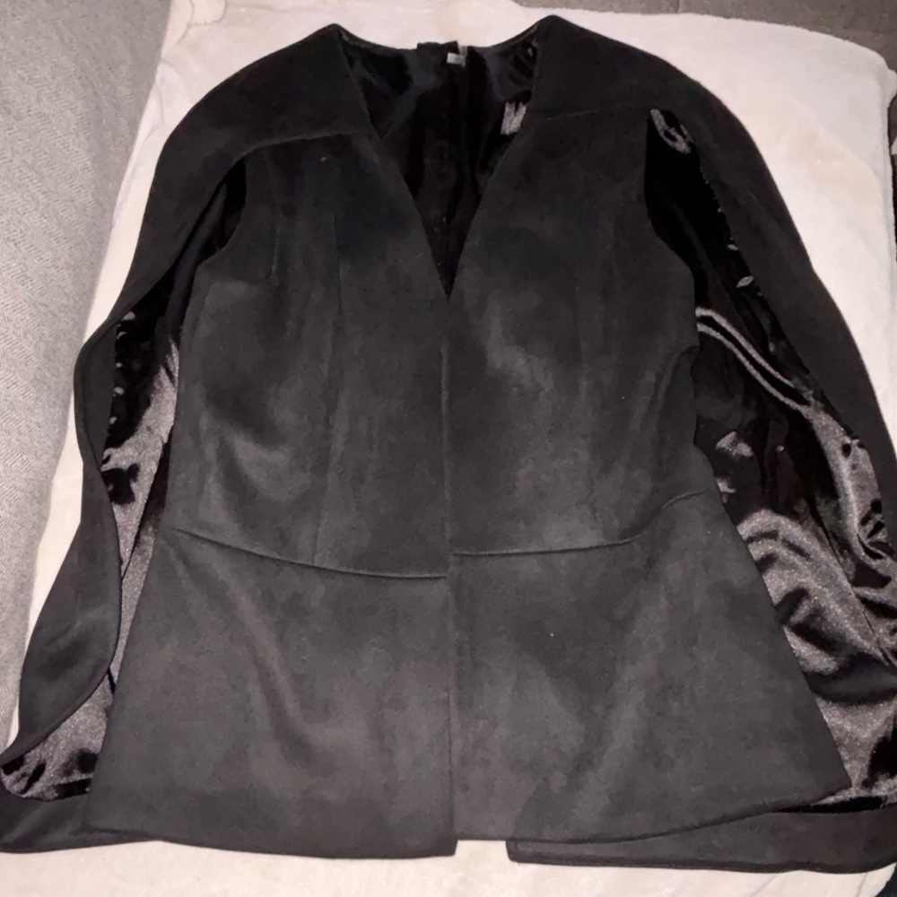 Elegant Women's Suede Capulet Jacket
